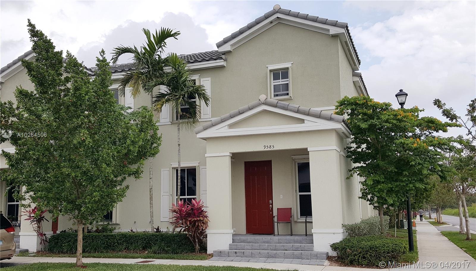 KENDALL COMMONS RESIDENTI - Residential Lease
