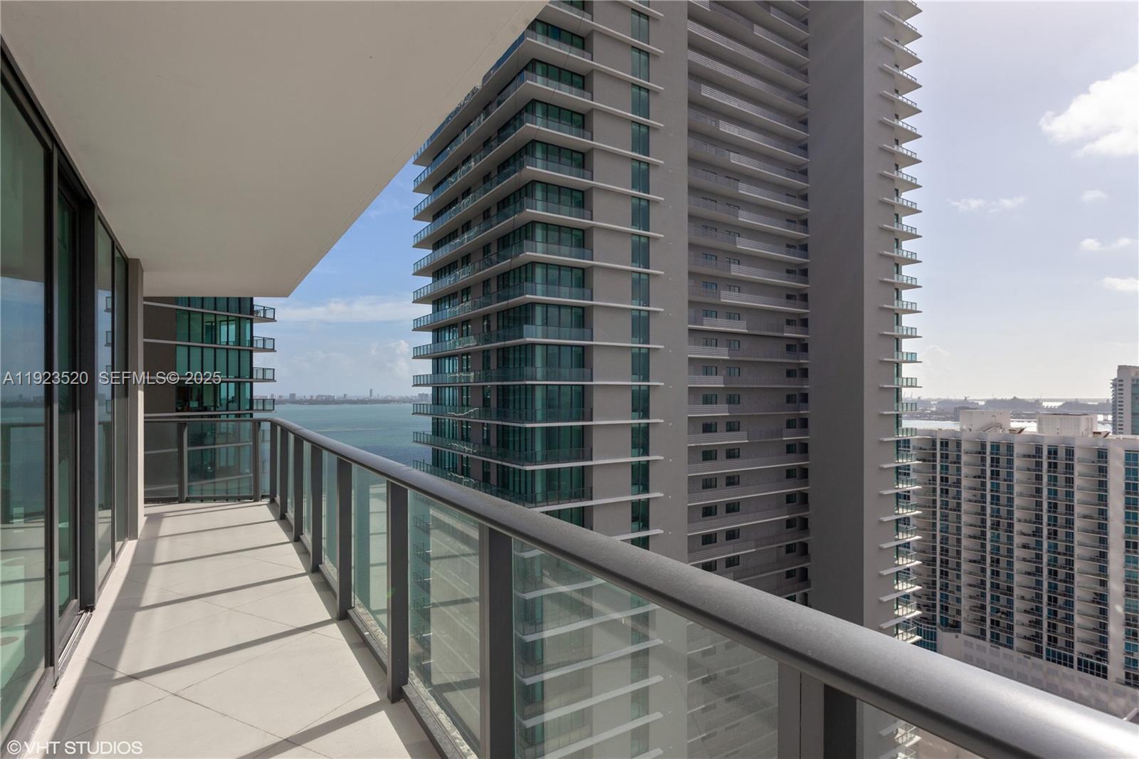 Paraiso District - Residential Lease