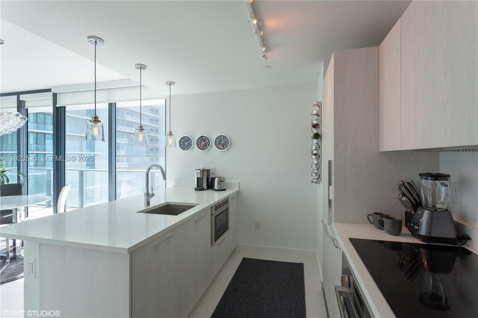 Paraiso District - Residential Lease