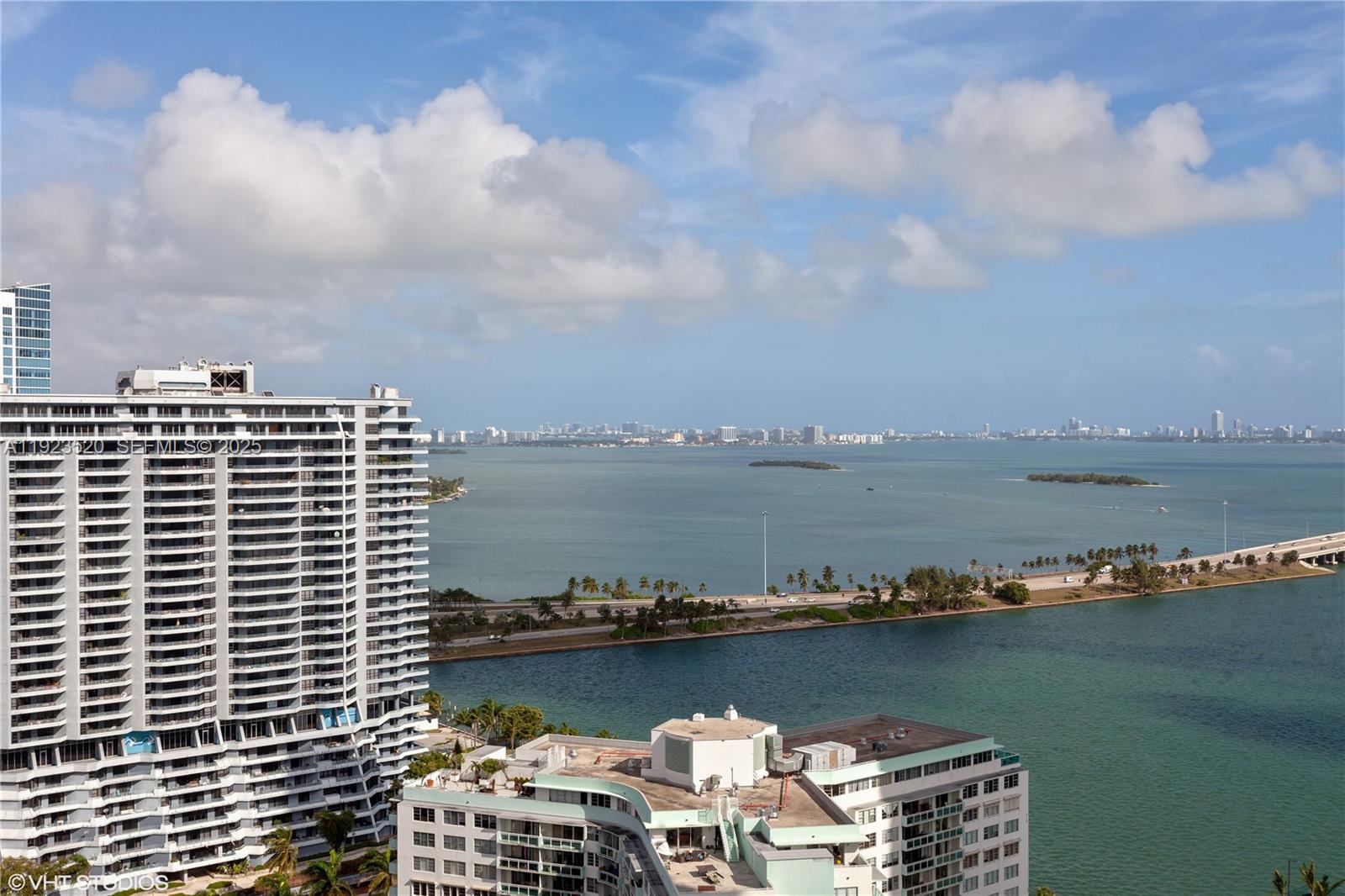 Paraiso District - Residential Lease