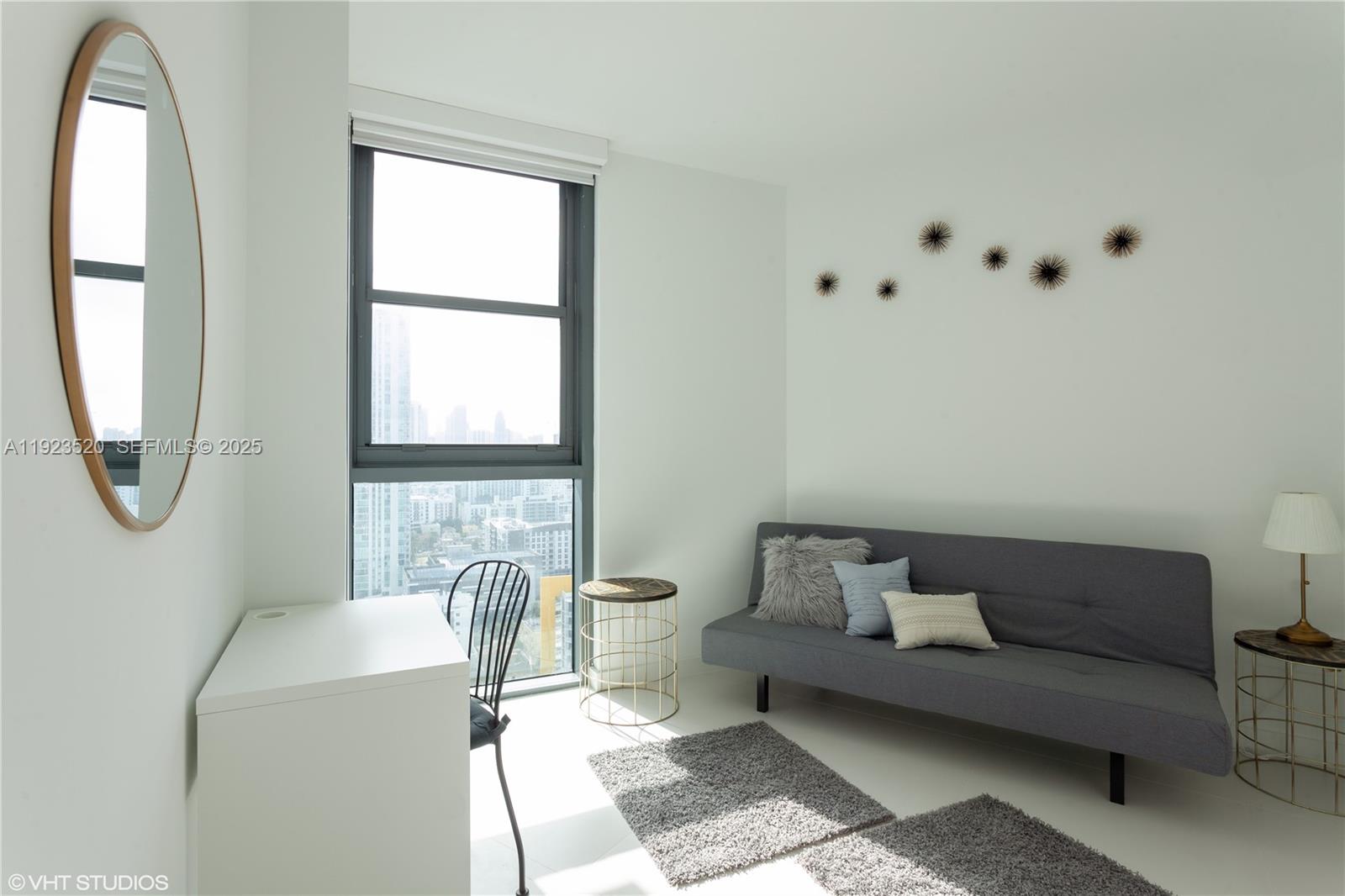 Paraiso District - Residential Lease