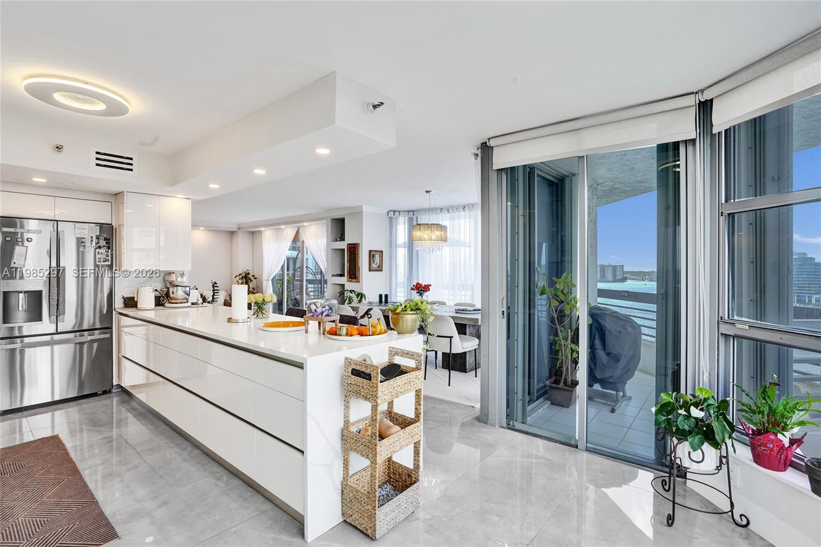 MYSTIC POINTE CONDO NO TH - Residential