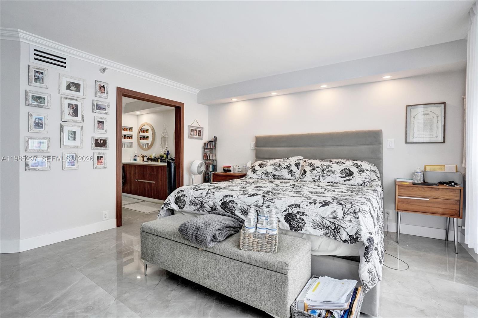 MYSTIC POINTE CONDO NO TH - Residential