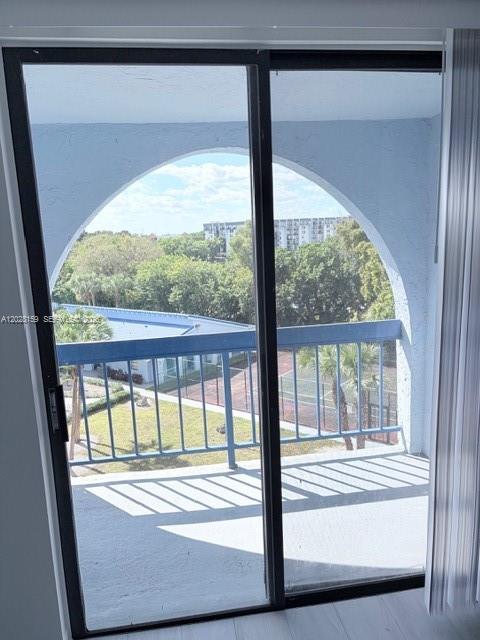 BLEAU GROTTO CONDO - Residential