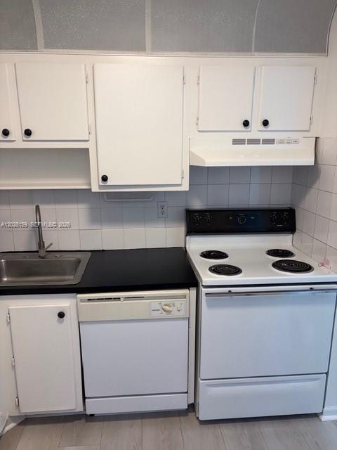 BLEAU GROTTO CONDO - Residential