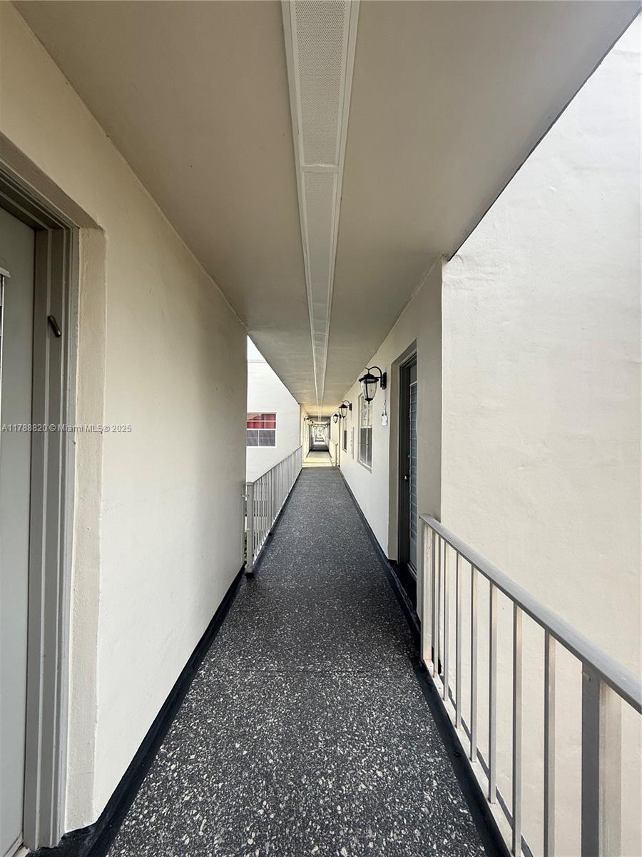 KINGS POINT BURGUNDY COND - Residential