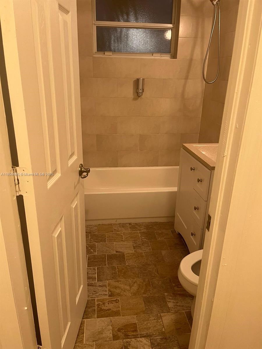 COBALT CONDO - Residential