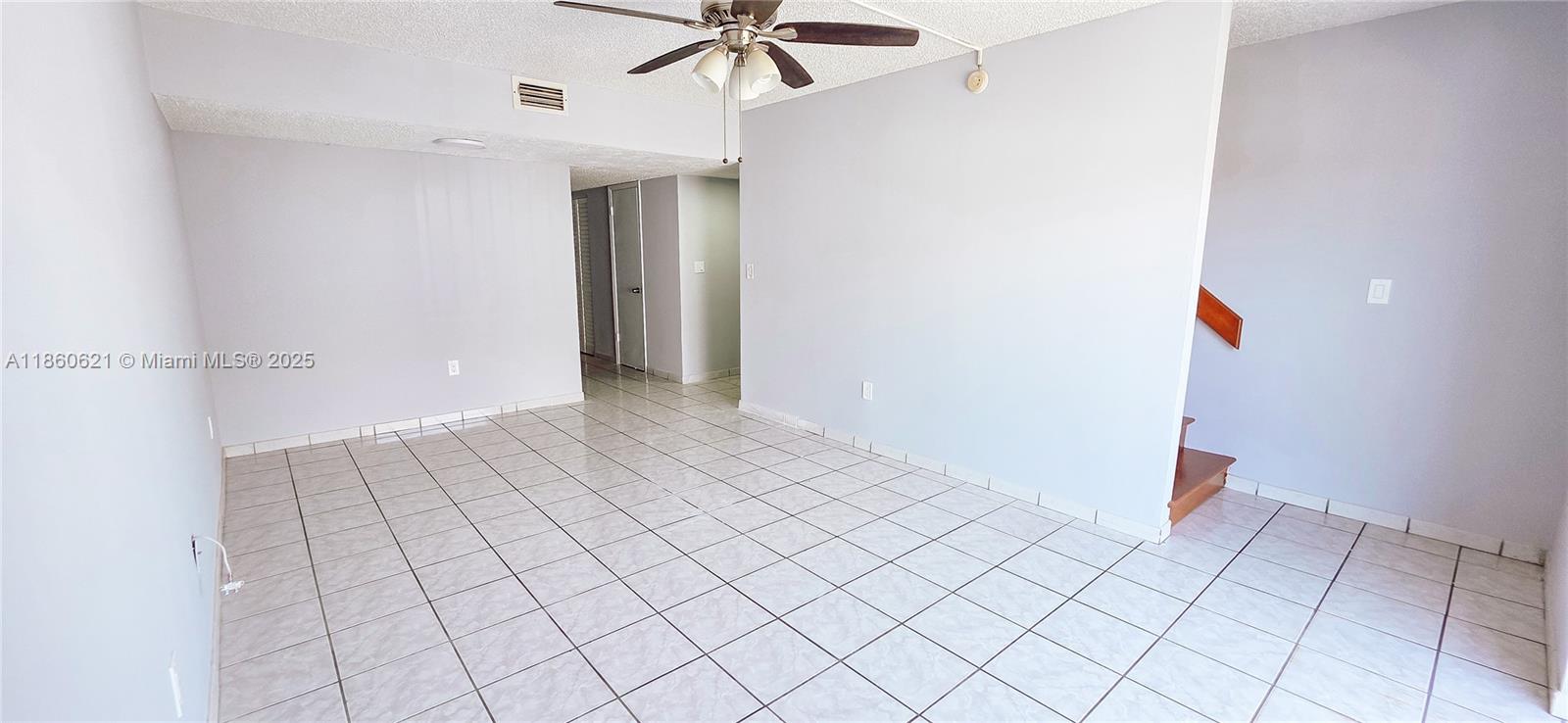 TRAIL HEIGHTS GARDENS CON - Residential Lease