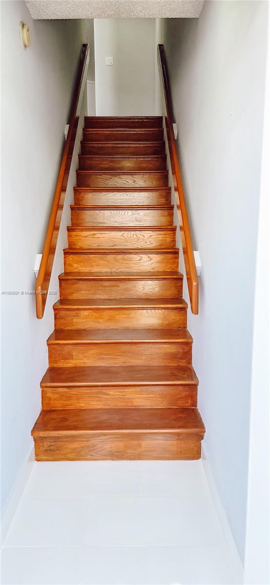 TRAIL HEIGHTS GARDENS CON - Residential Lease