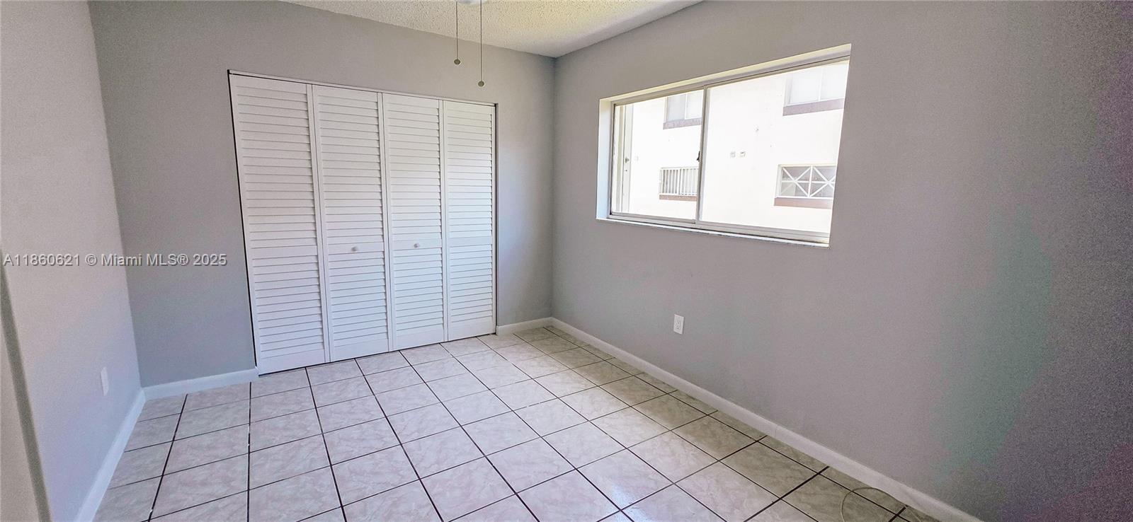 TRAIL HEIGHTS GARDENS CON - Residential Lease