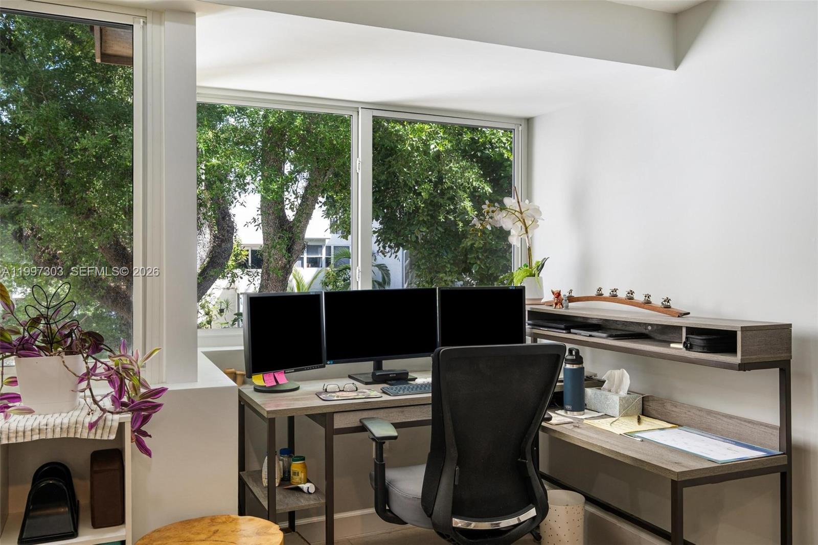 LA ARBOLEDA CONDO - Residential