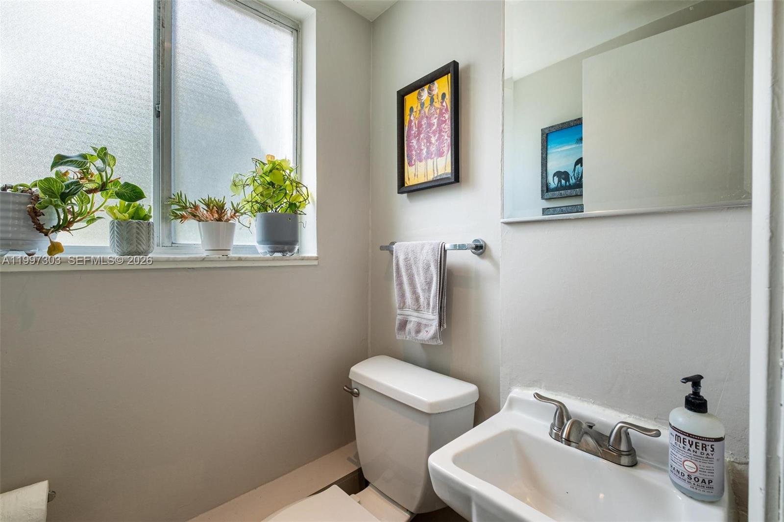 LA ARBOLEDA CONDO - Residential