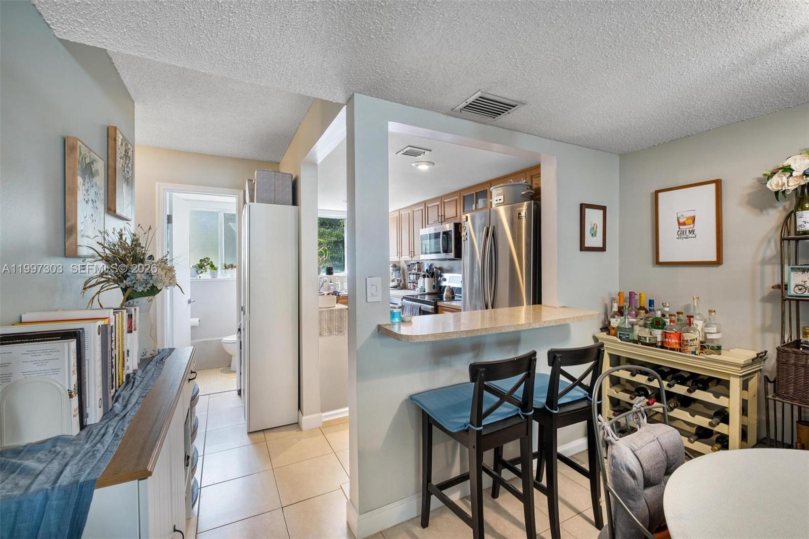 LA ARBOLEDA CONDO - Residential