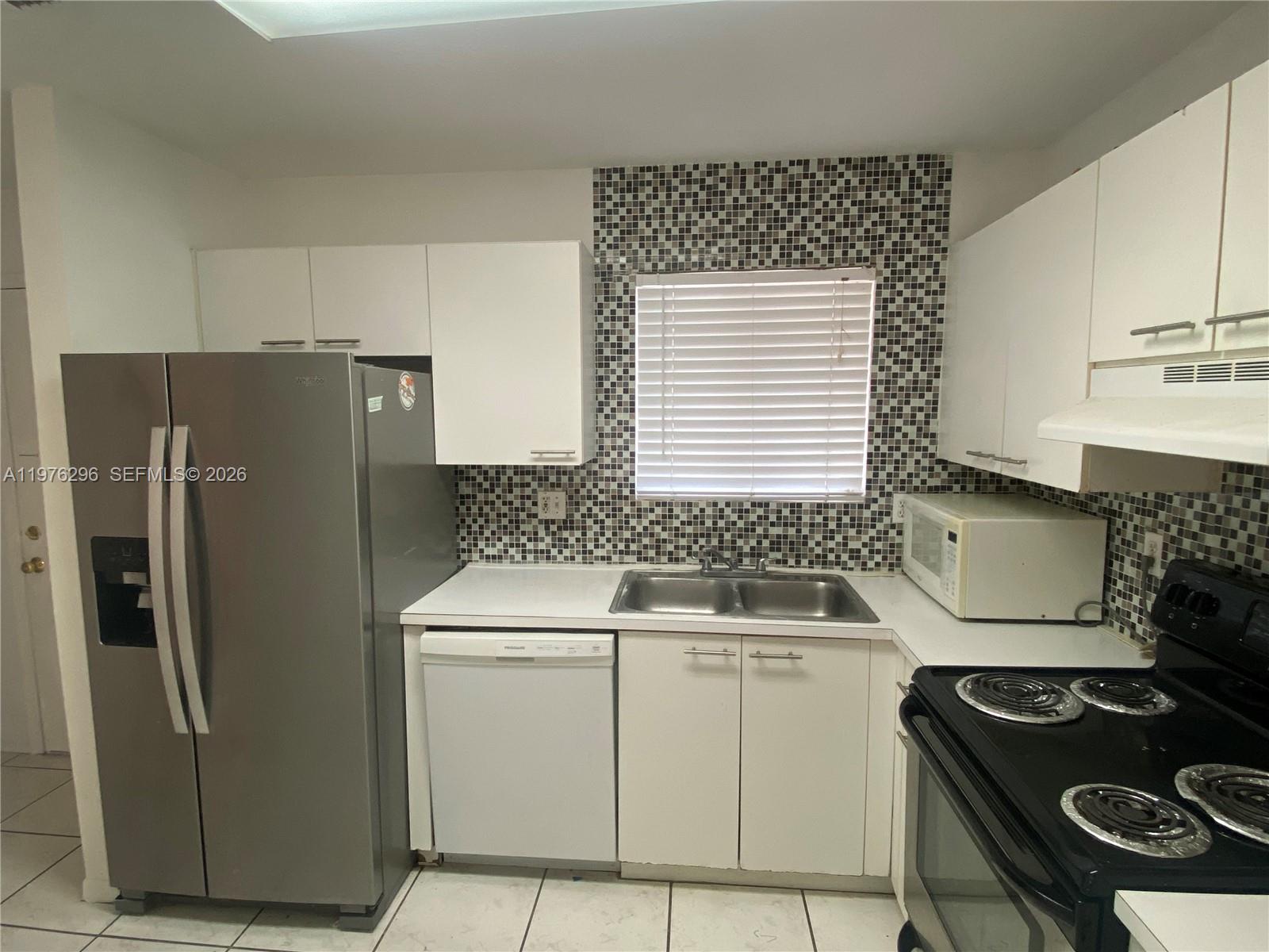 PASEO REAL CONDO - Residential Lease