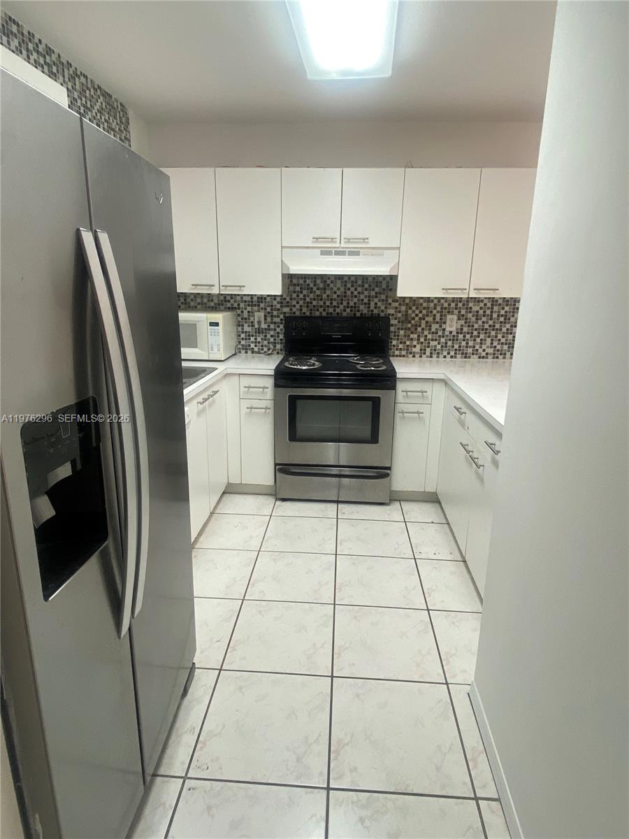 PASEO REAL CONDO - Residential Lease