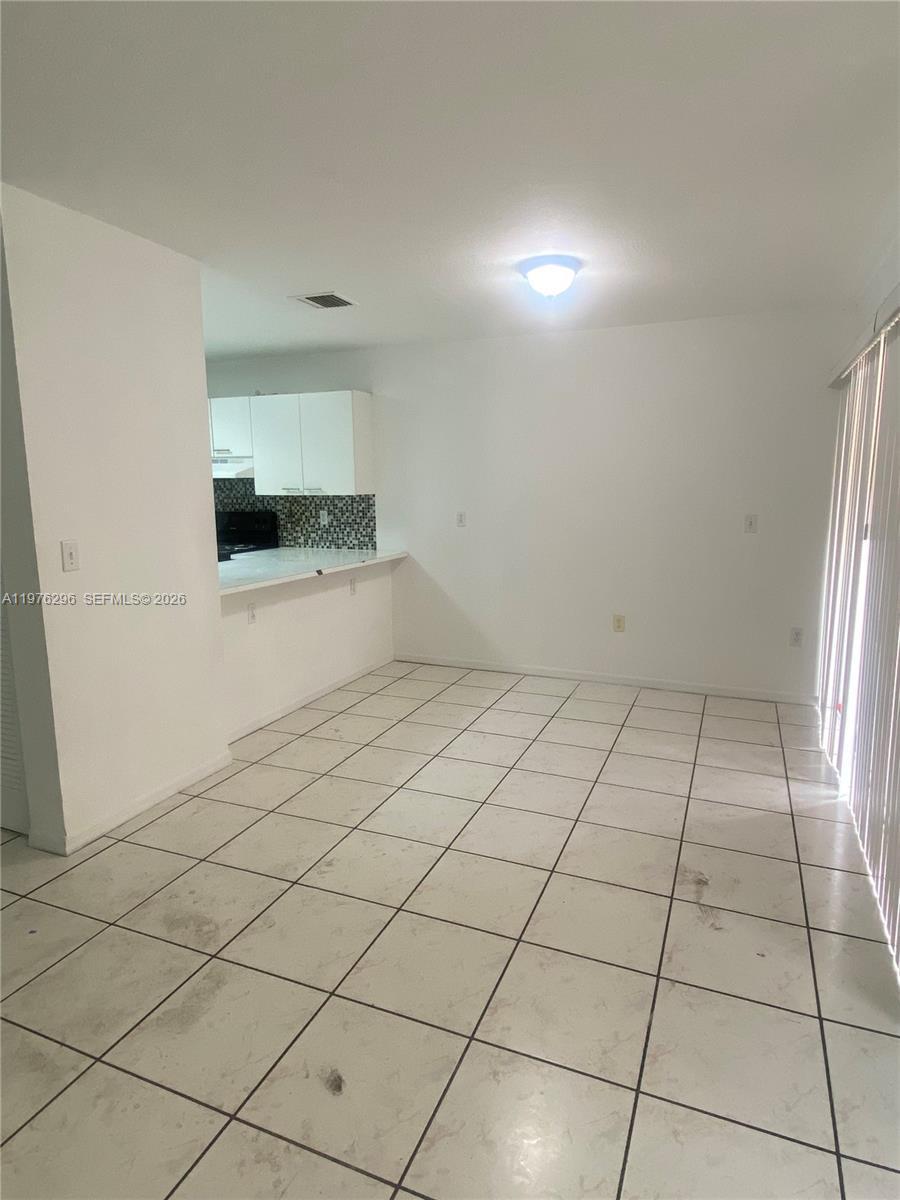 PASEO REAL CONDO - Residential Lease