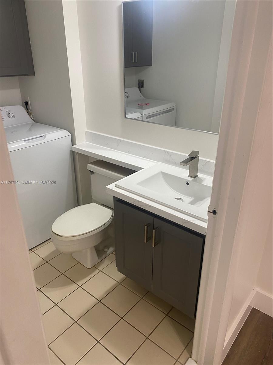 STAMFORD AT THE VILLAGES - Residential Lease