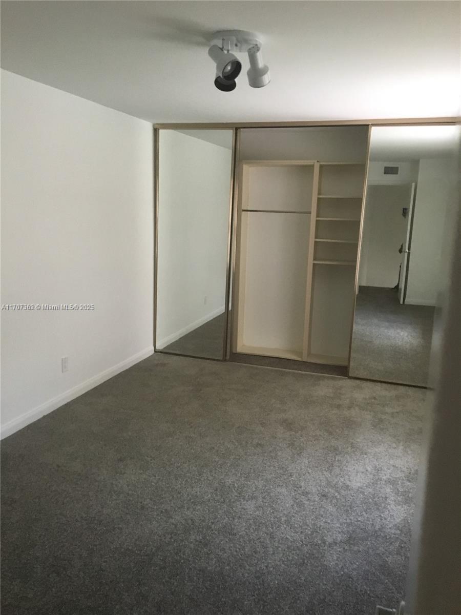 STAMFORD AT THE VILLAGES - Residential Lease