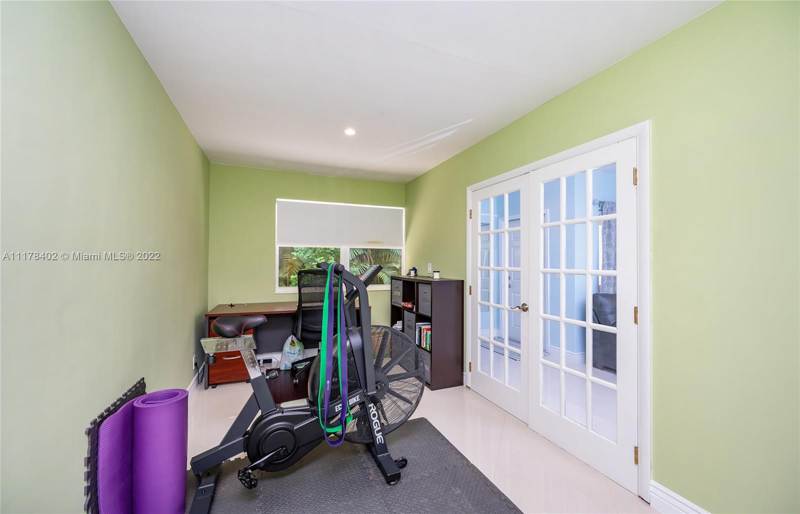 HARBOR CHALET CONDO - Residential Income