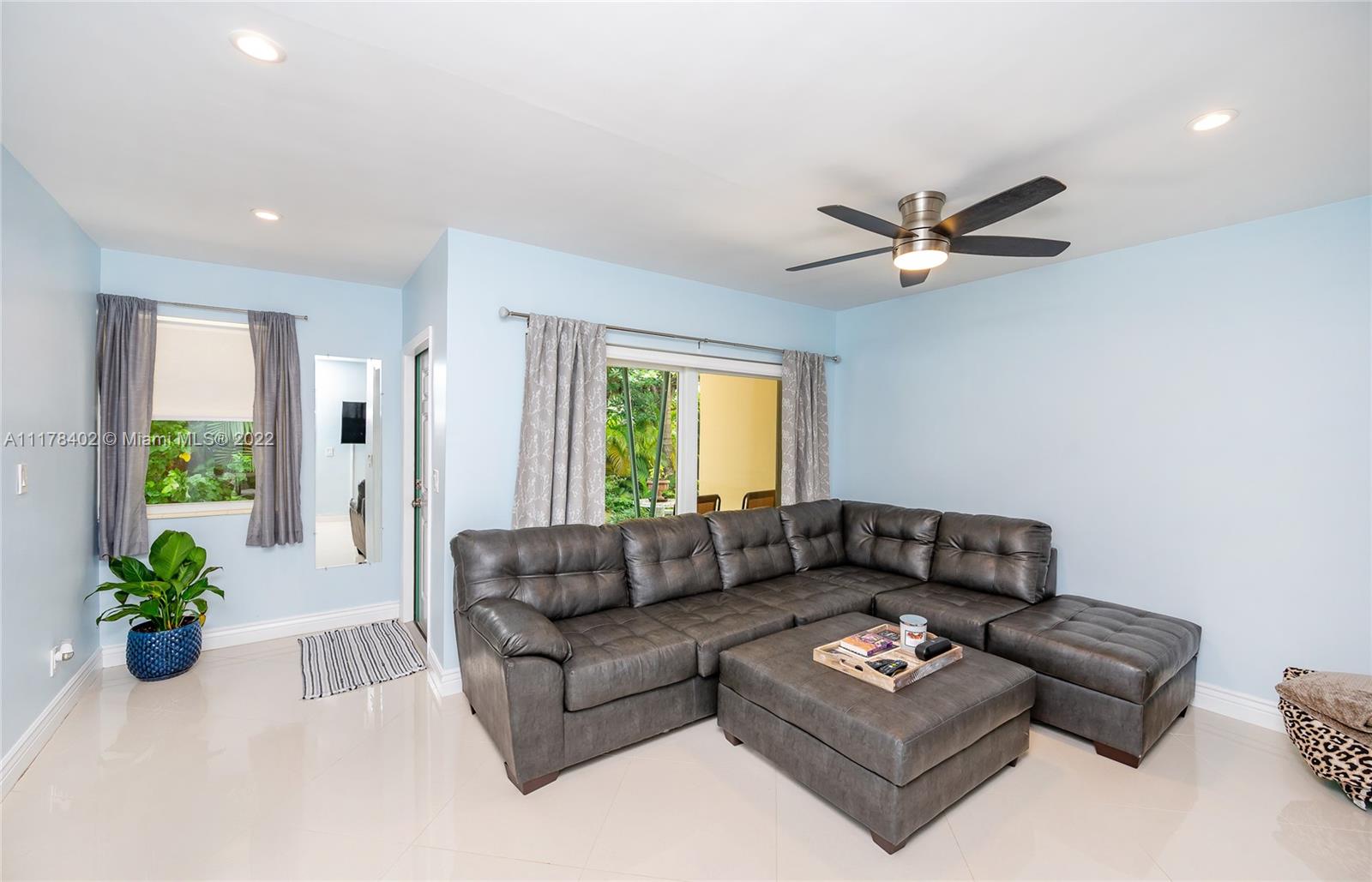 HARBOR CHALET CONDO - Residential Income