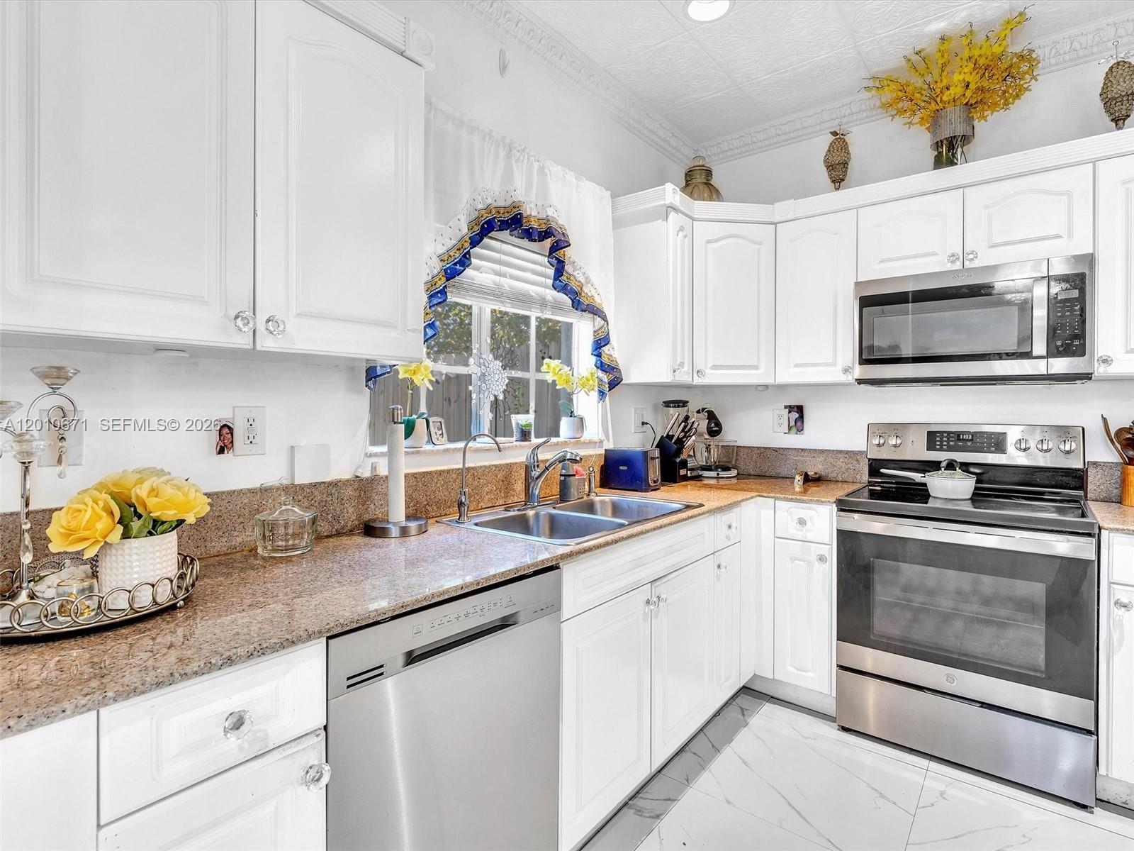 C & F PLAT - Residential