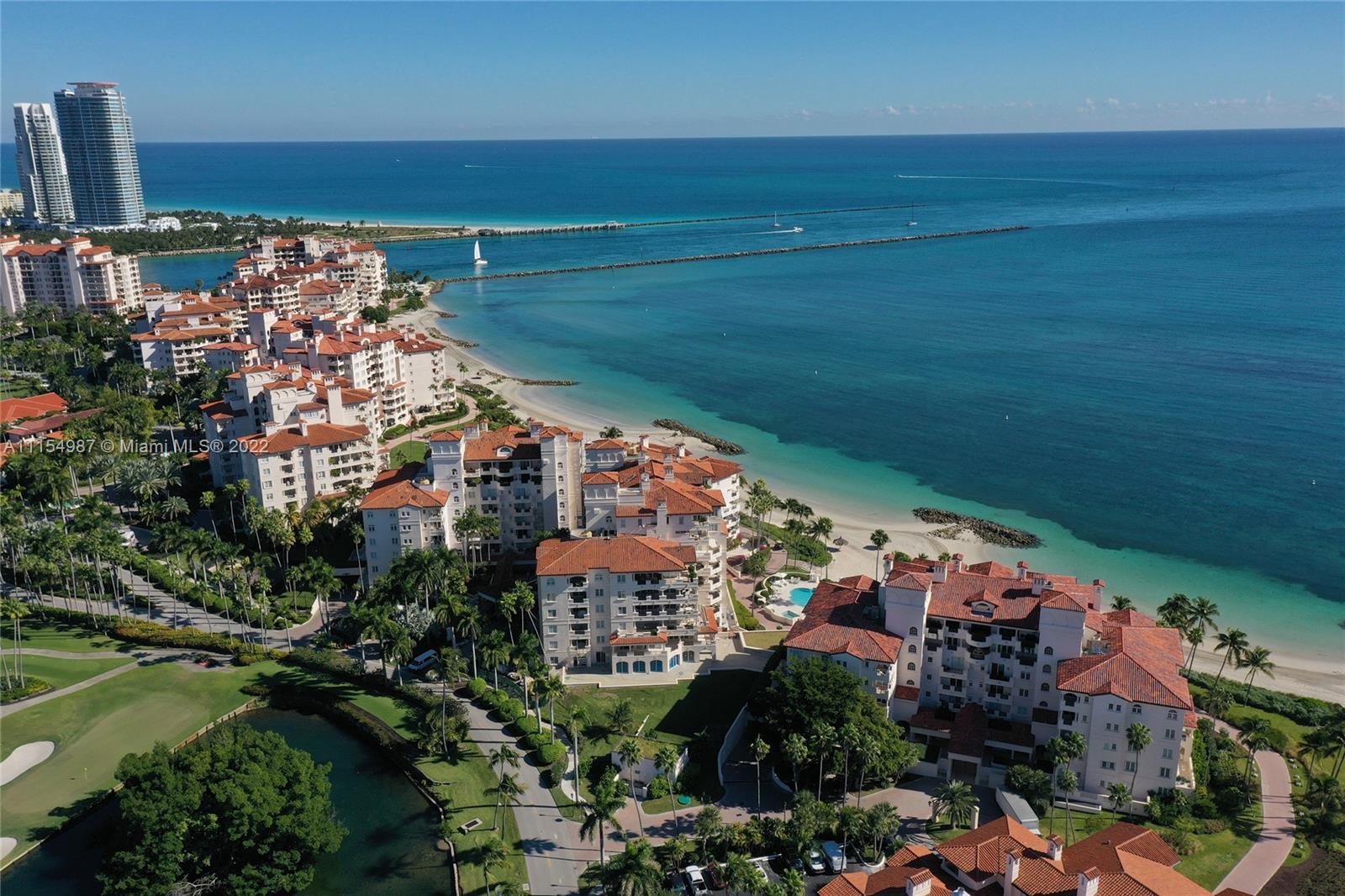 OCEANSIDE @ FISHER ISL CO - Residential