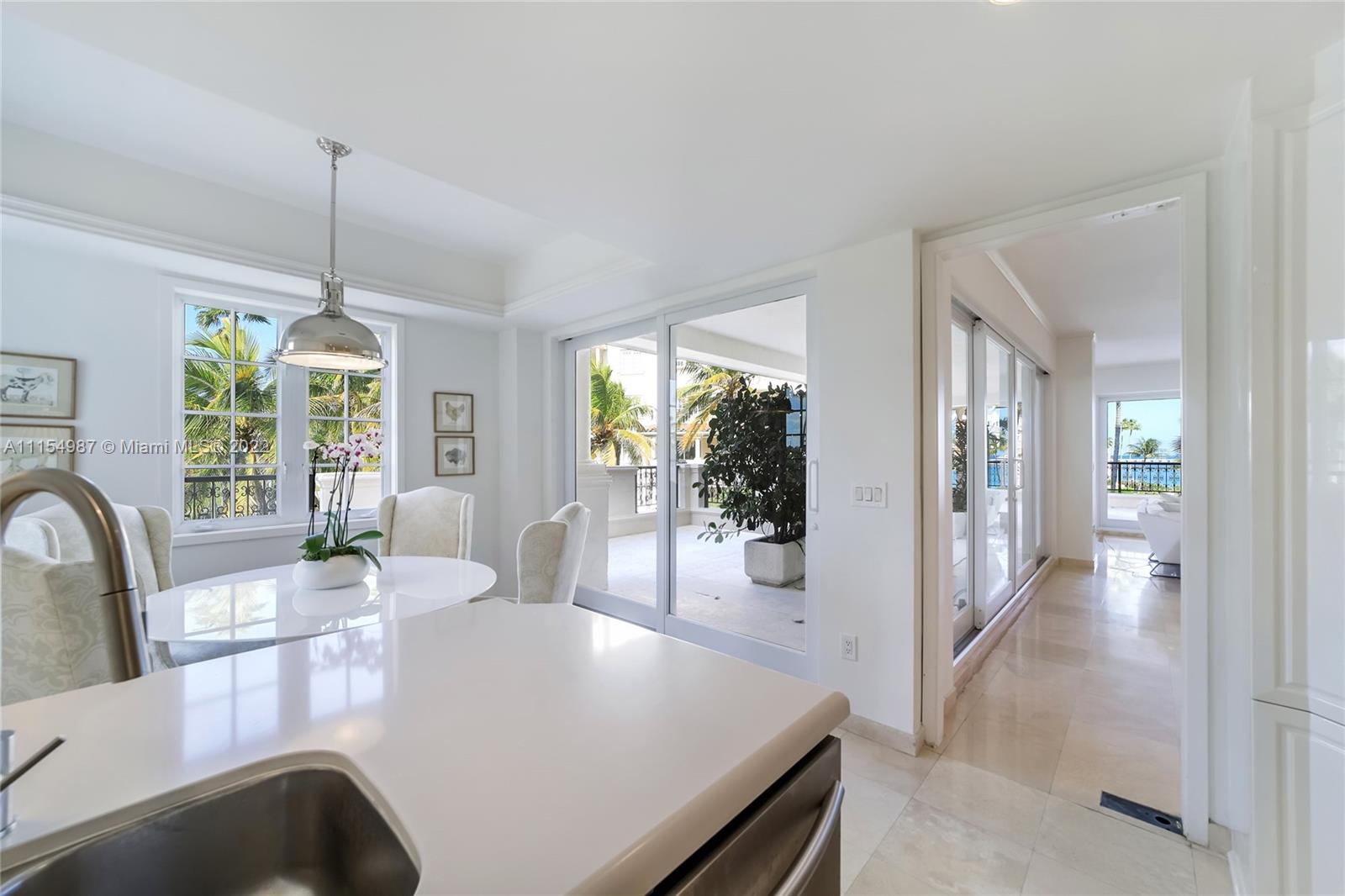 OCEANSIDE @ FISHER ISL CO - Residential