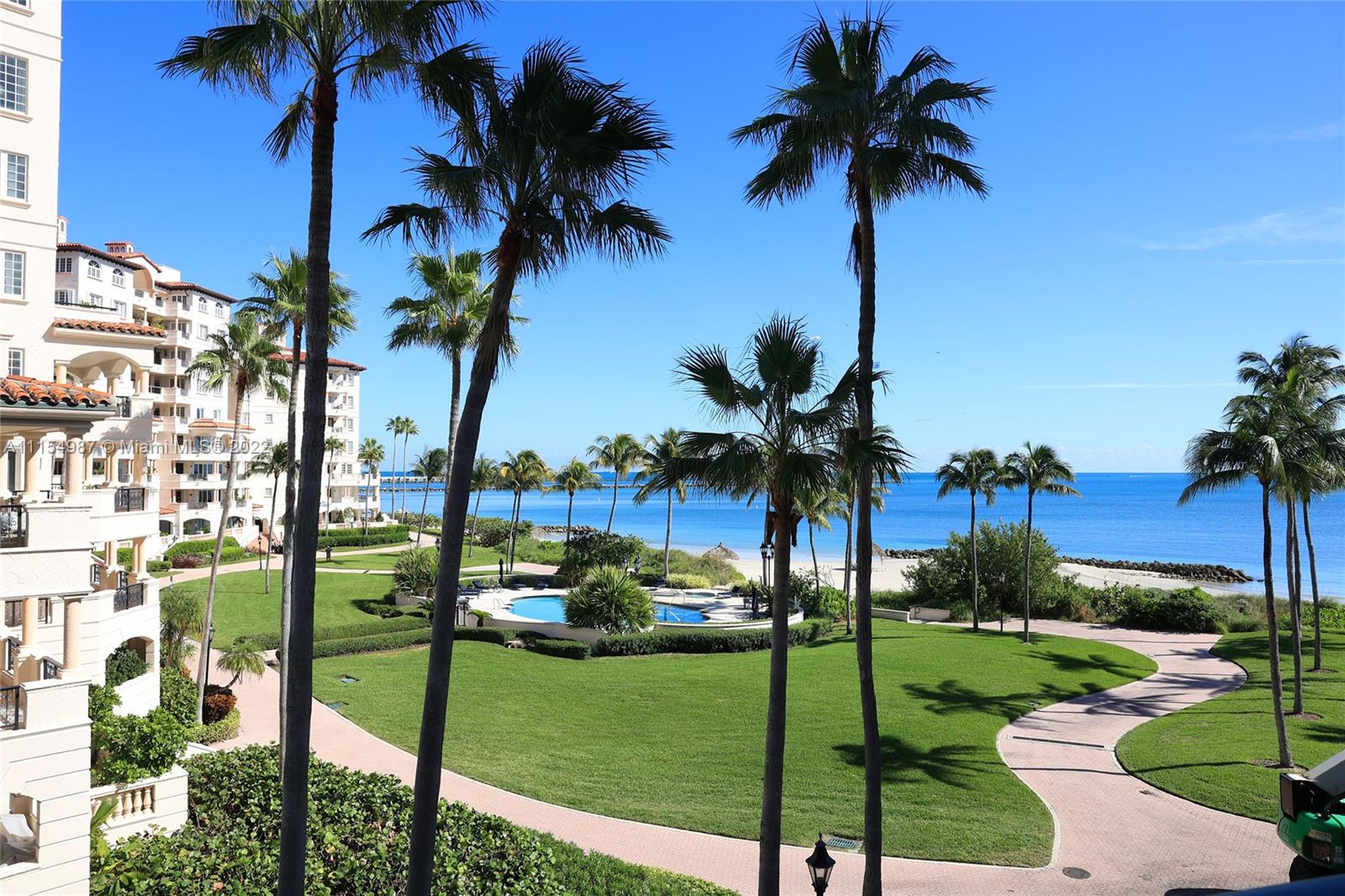 OCEANSIDE @ FISHER ISL CO - Residential