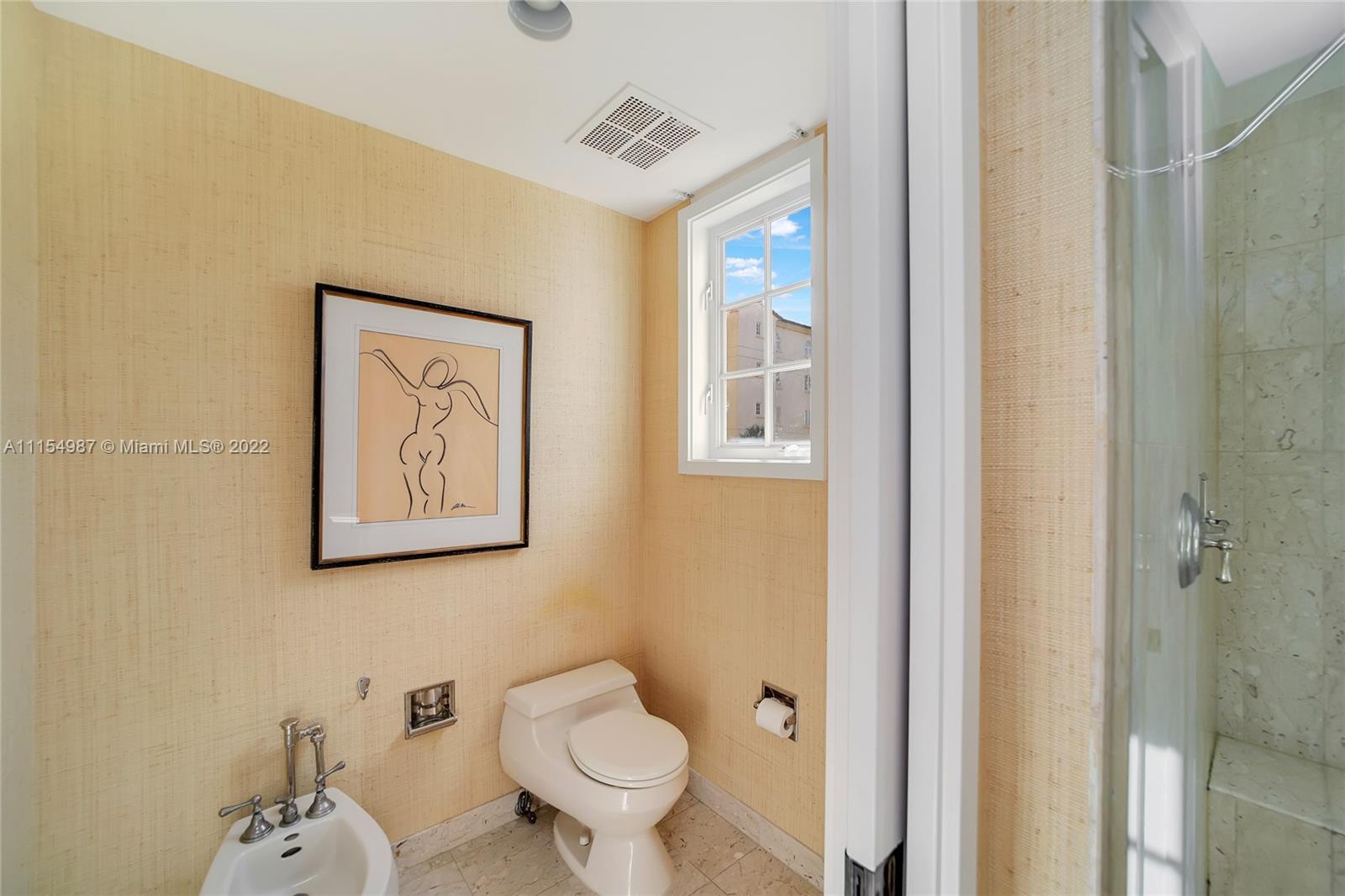 OCEANSIDE @ FISHER ISL CO - Residential