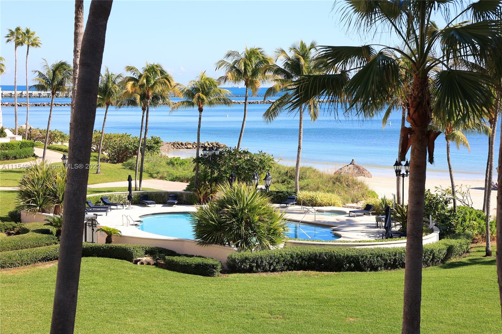 OCEANSIDE @ FISHER ISL CO - Residential