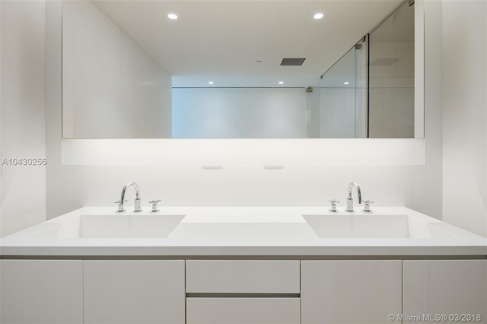 The Surf Club - Residential