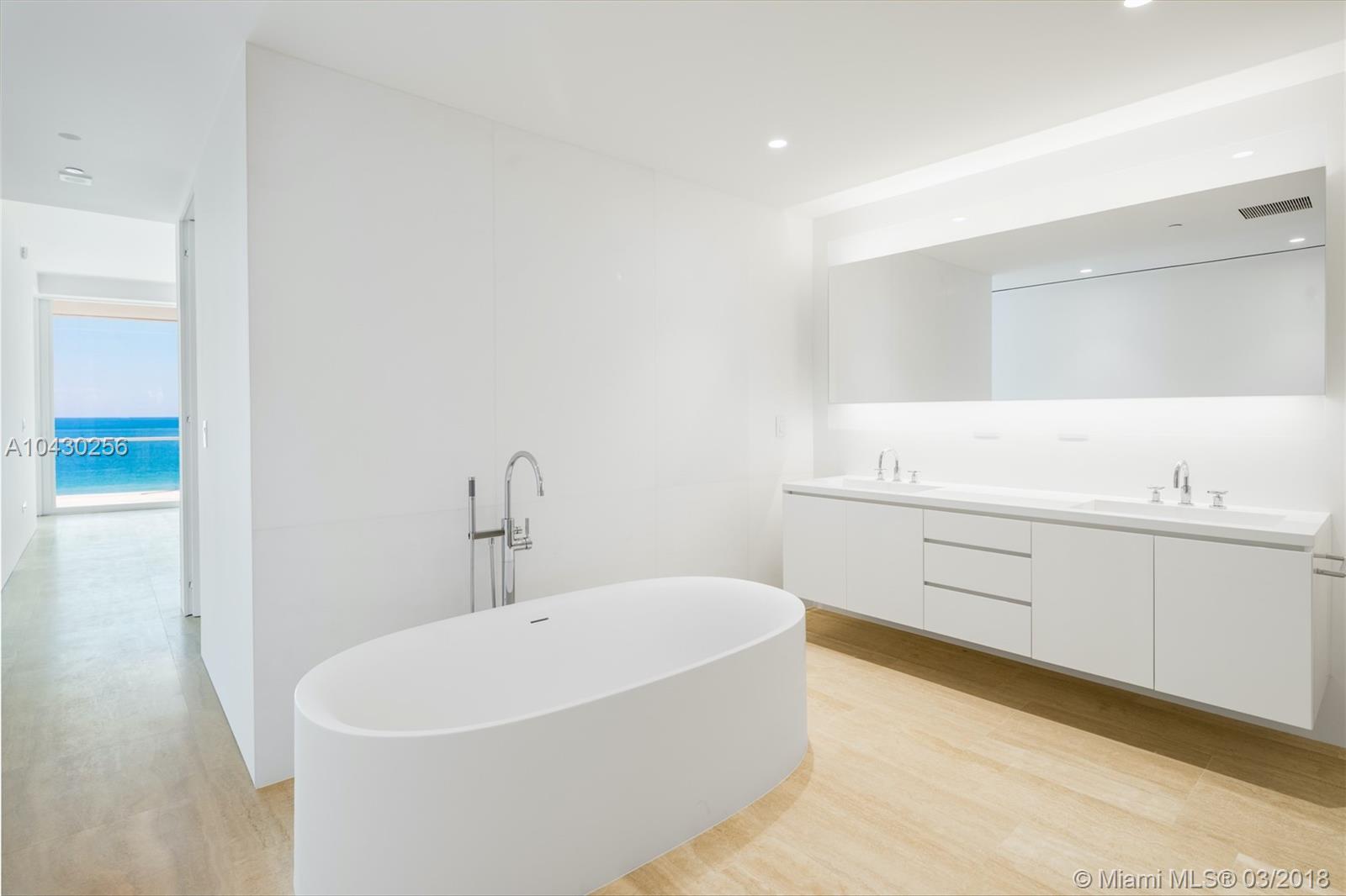 The Surf Club - Residential