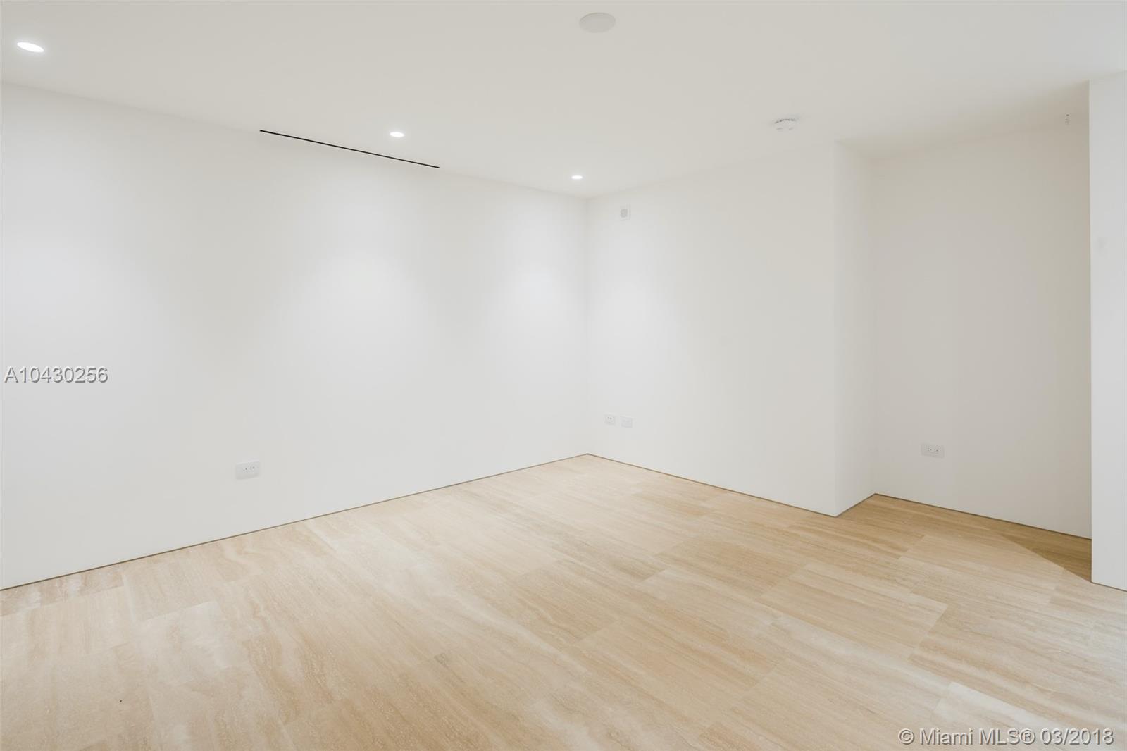 The Surf Club - Residential