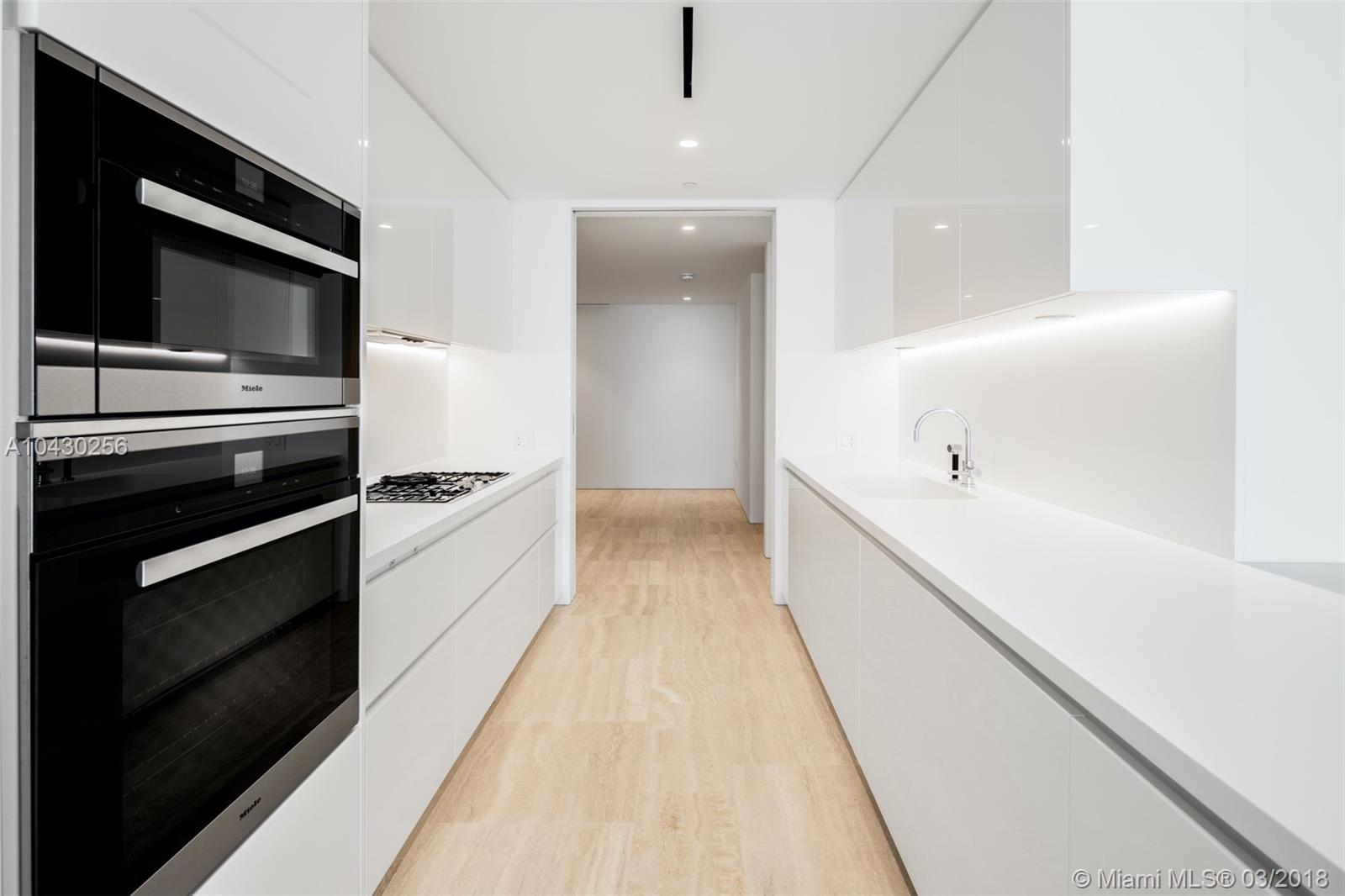 The Surf Club - Residential