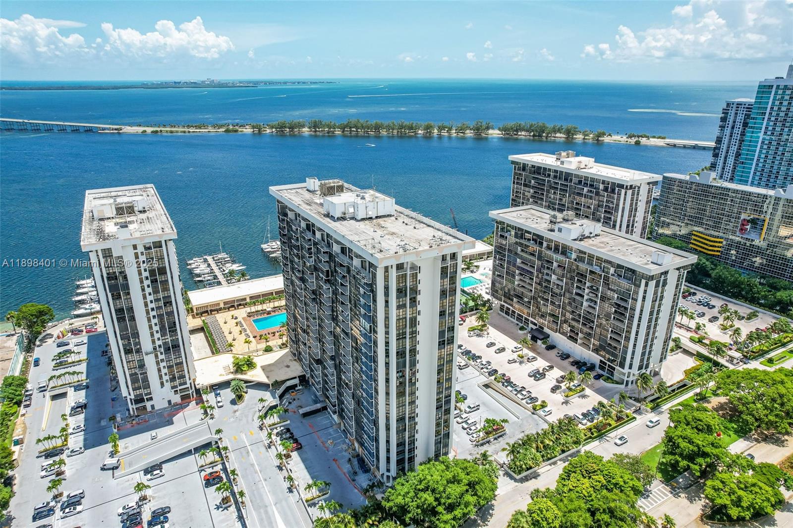 BRICKELL PLACE PHASE II C - Residential Lease
