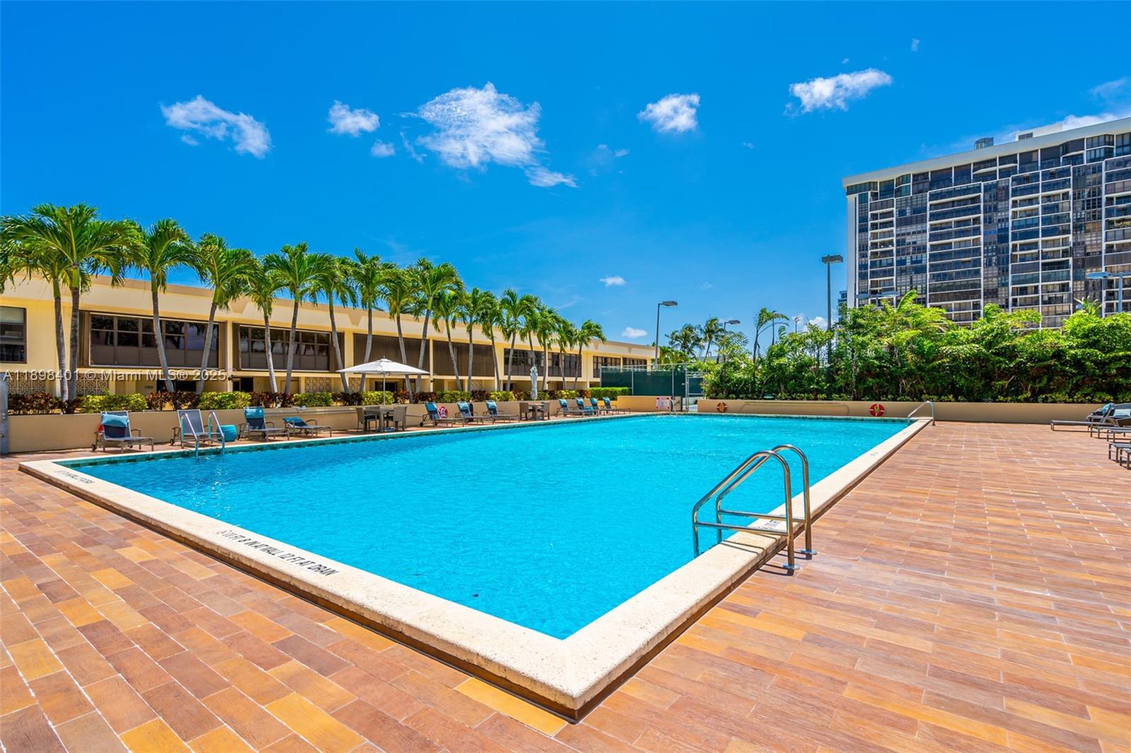 BRICKELL PLACE PHASE II C - Residential Lease
