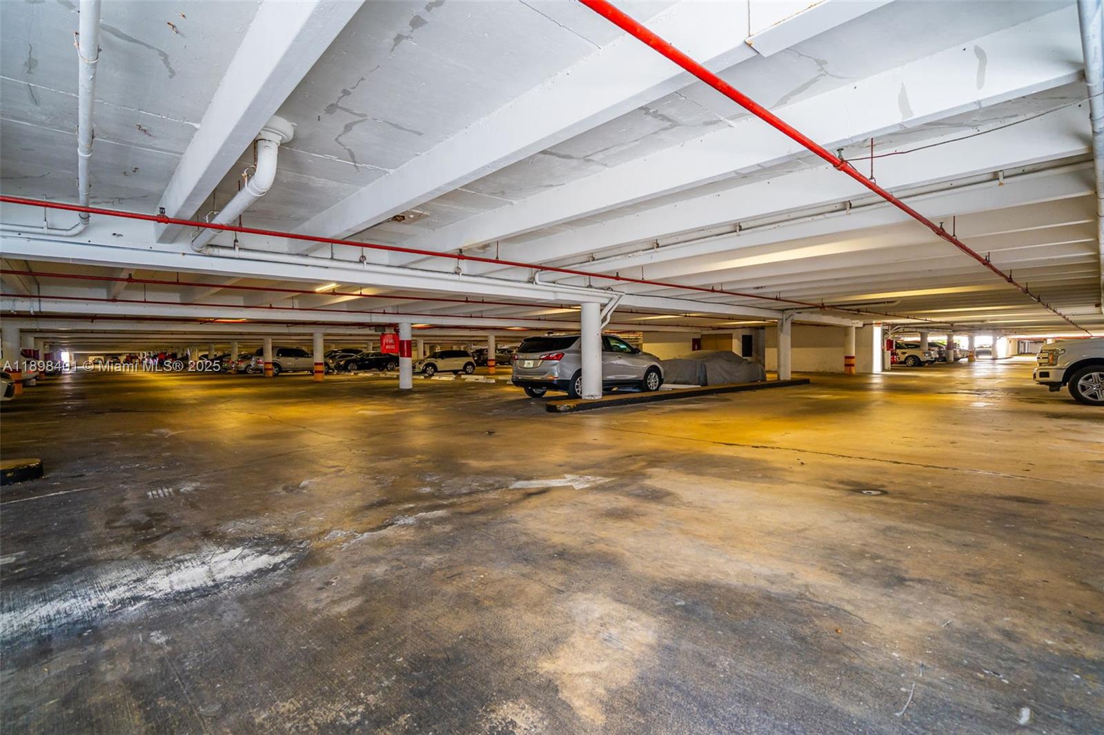 BRICKELL PLACE PHASE II C - Residential Lease
