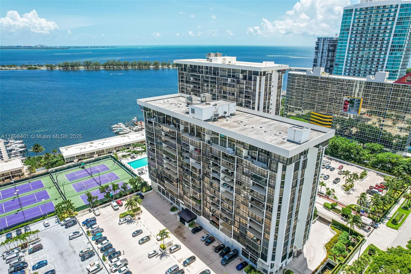 BRICKELL PLACE PHASE II C - Residential Lease