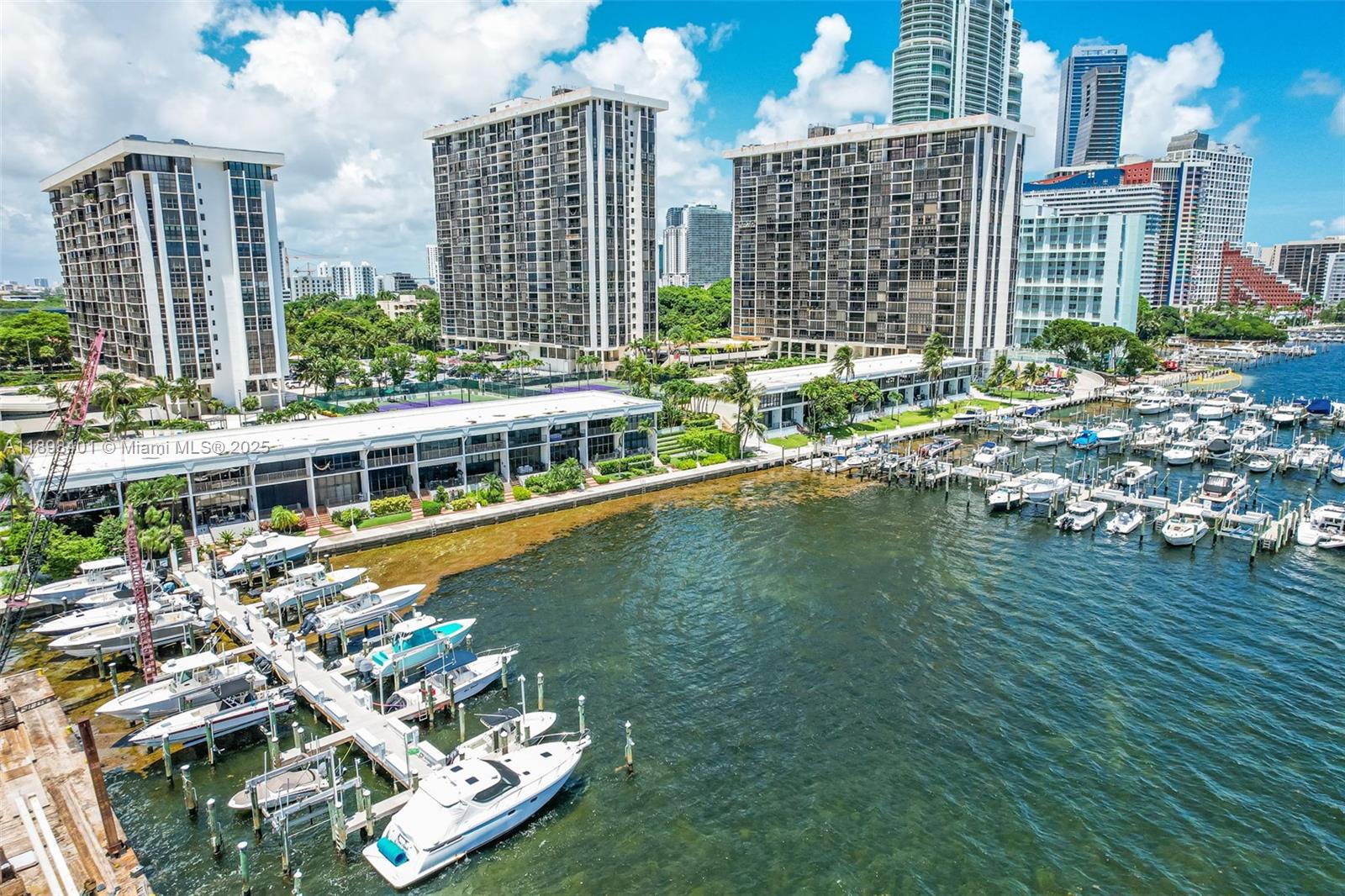 BRICKELL PLACE PHASE II C - Residential Lease