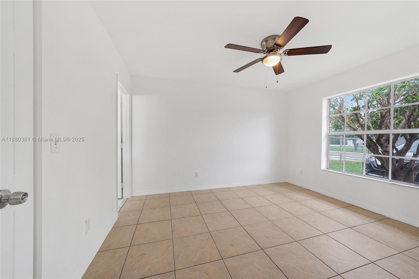 COLLEGE TRACT - Residential