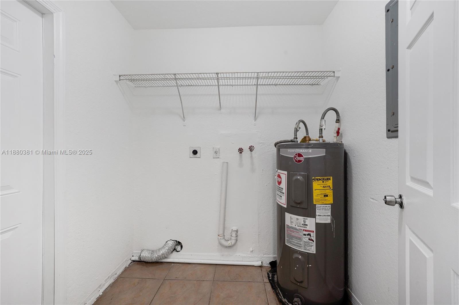 COLLEGE TRACT - Residential