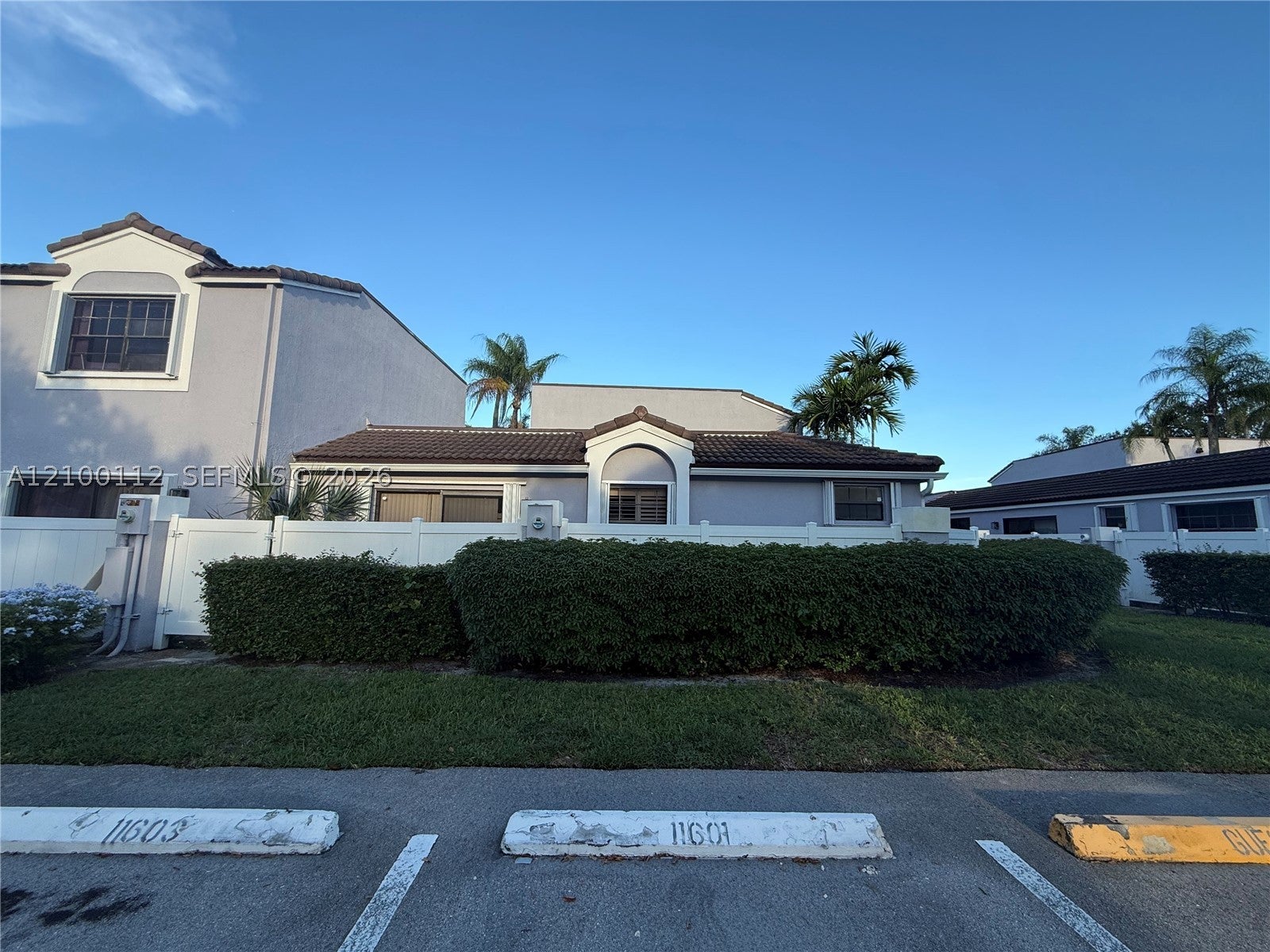11607 NW 11th St 11607
