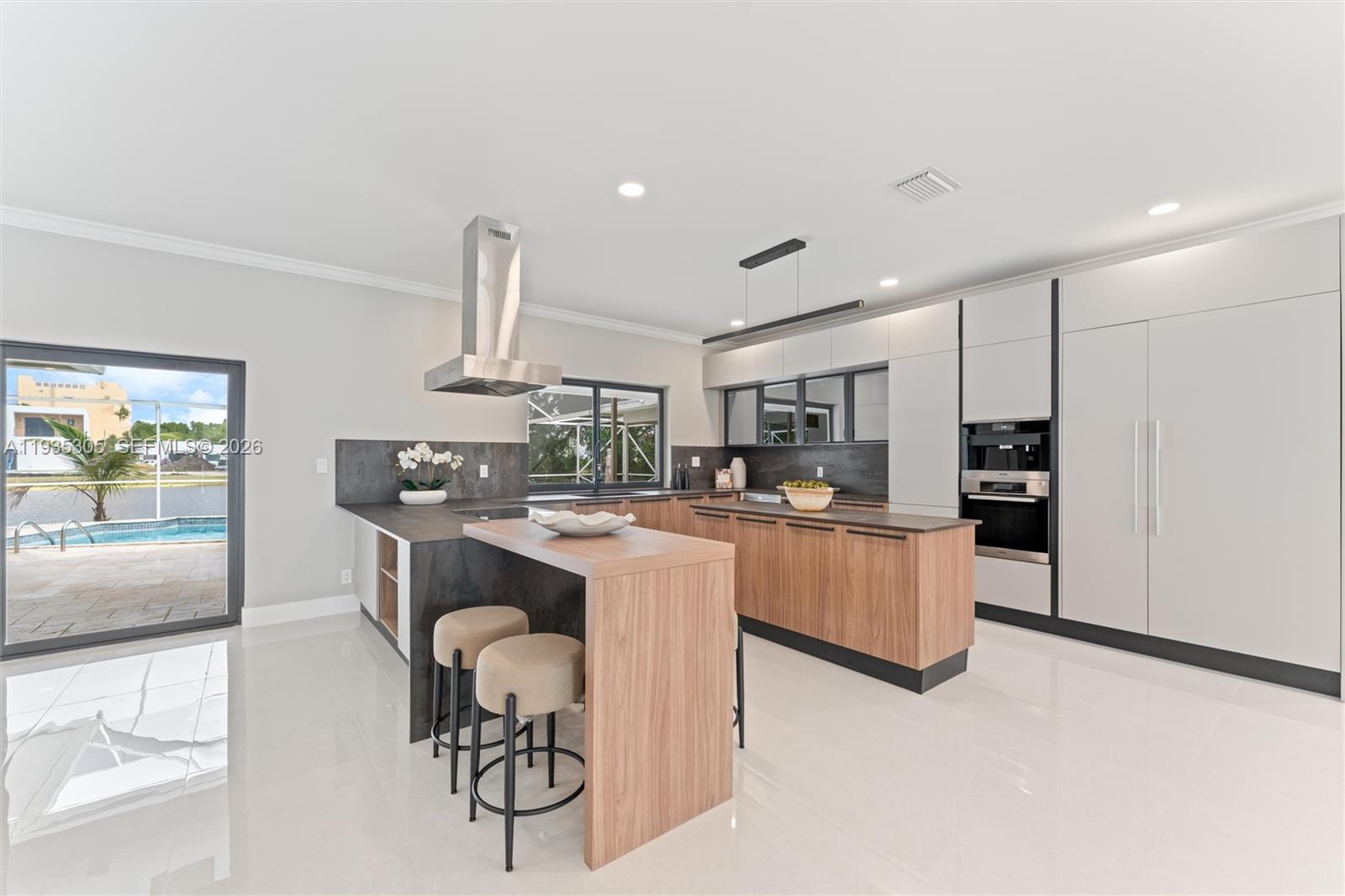 BONAVENTURE LAKES - Residential