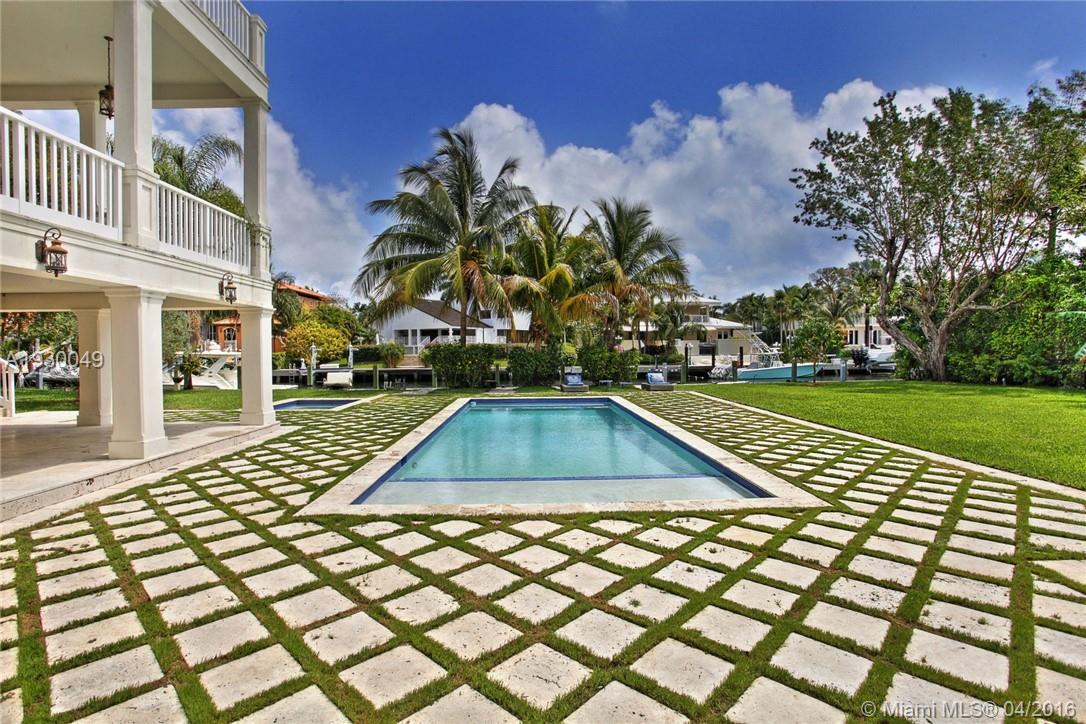 SUNRISE HARBOUR REV - Residential