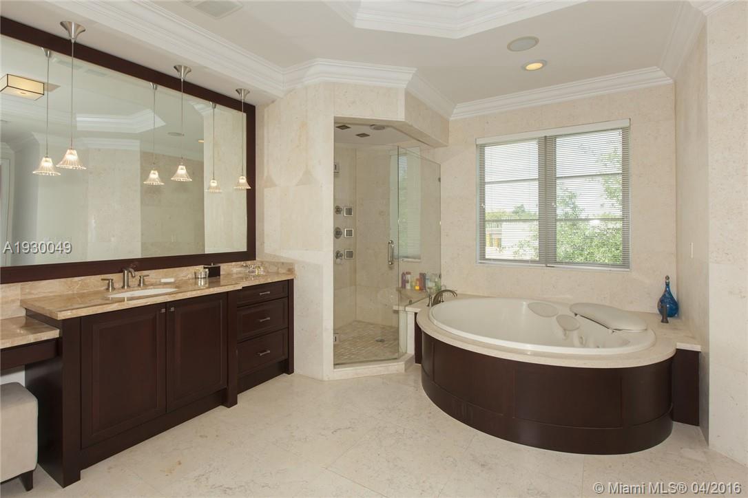 SUNRISE HARBOUR REV - Residential