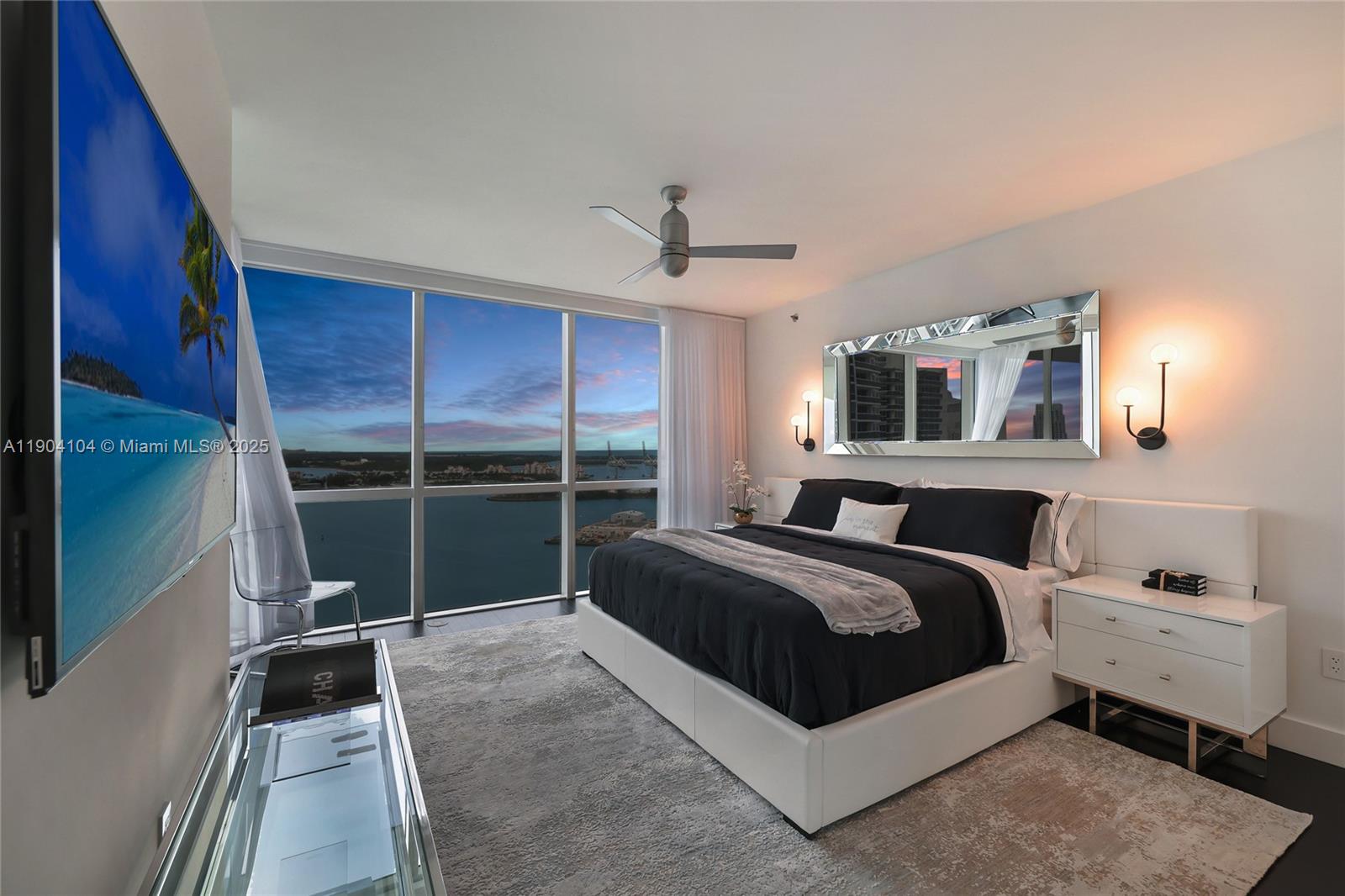 ICON CONDO - Residential Lease