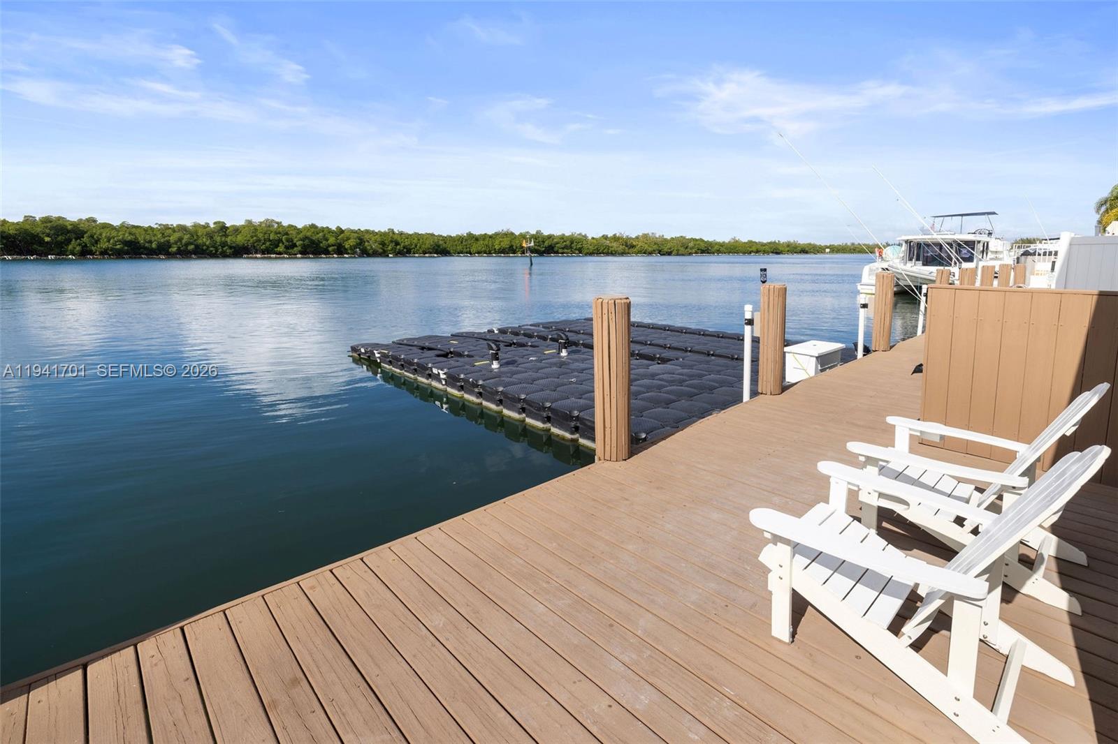 OPTIONAL DOCK - Residential