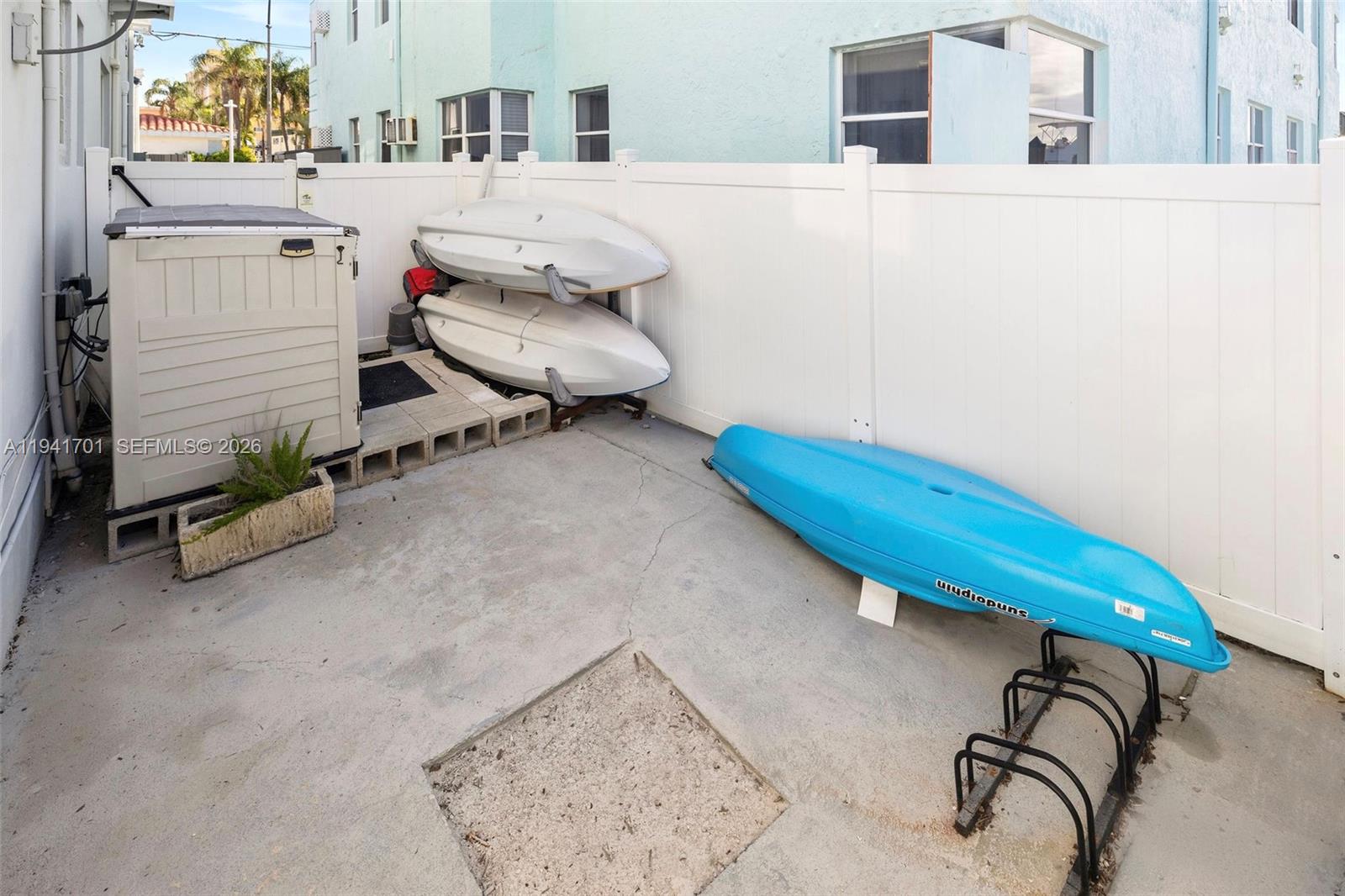 OPTIONAL DOCK - Residential