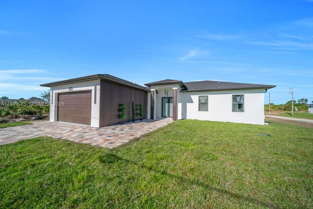 LEHIGH ACRES - Residential
