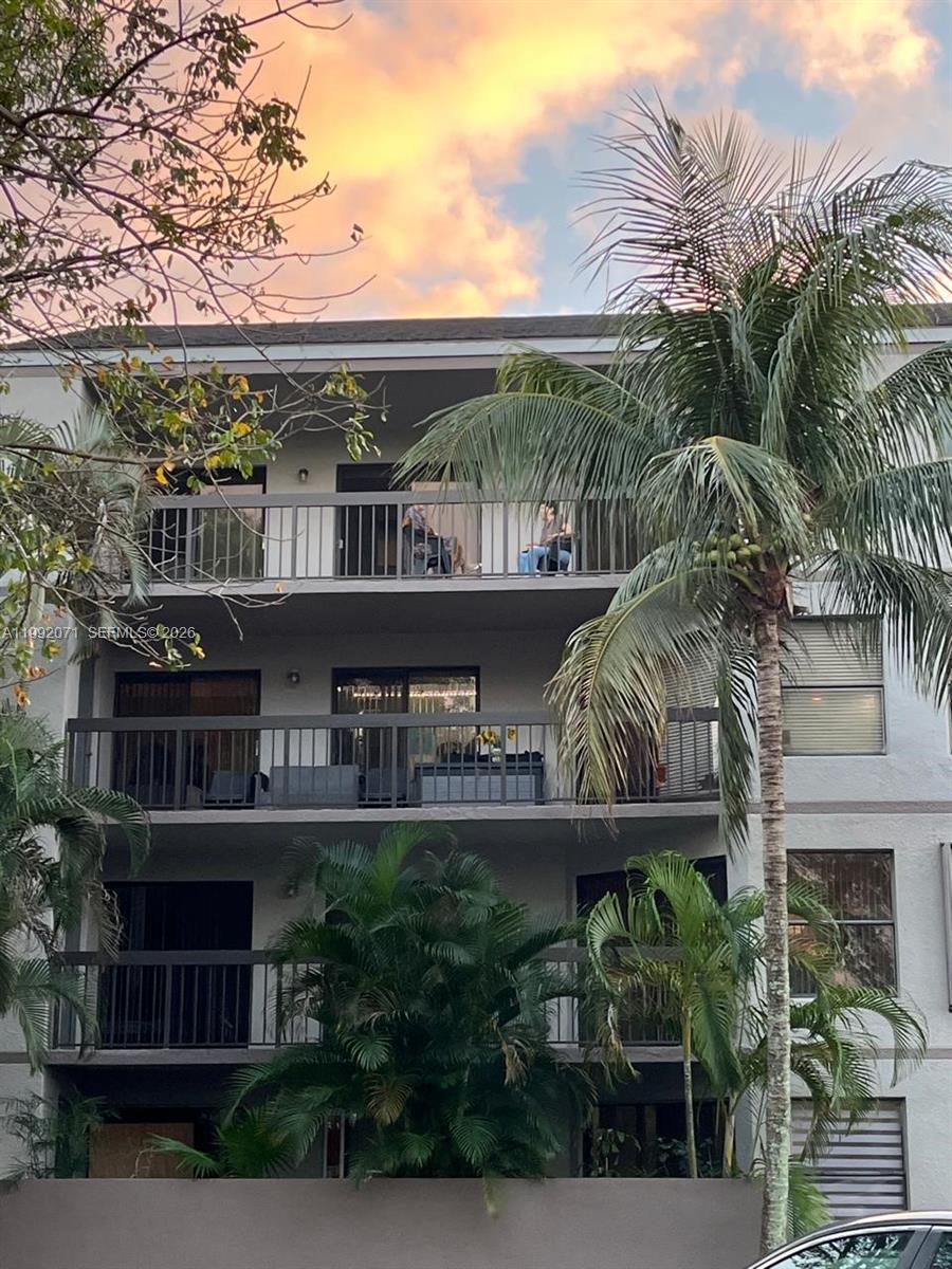 8810 SW 132nd Pl 409DN